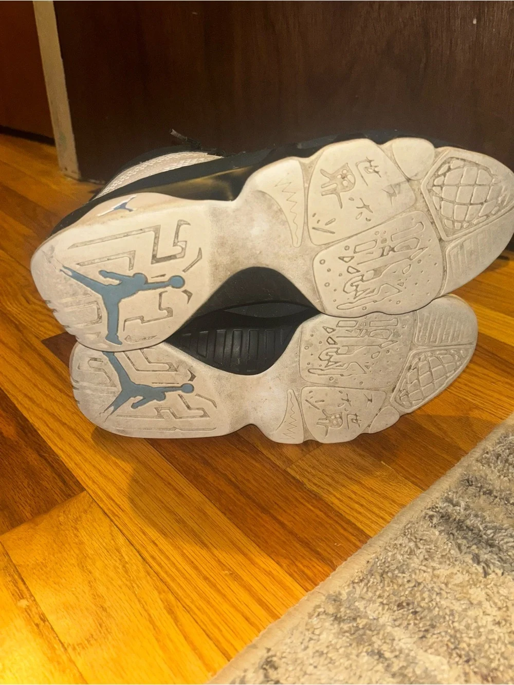 Jordan 9 Retro University Blue